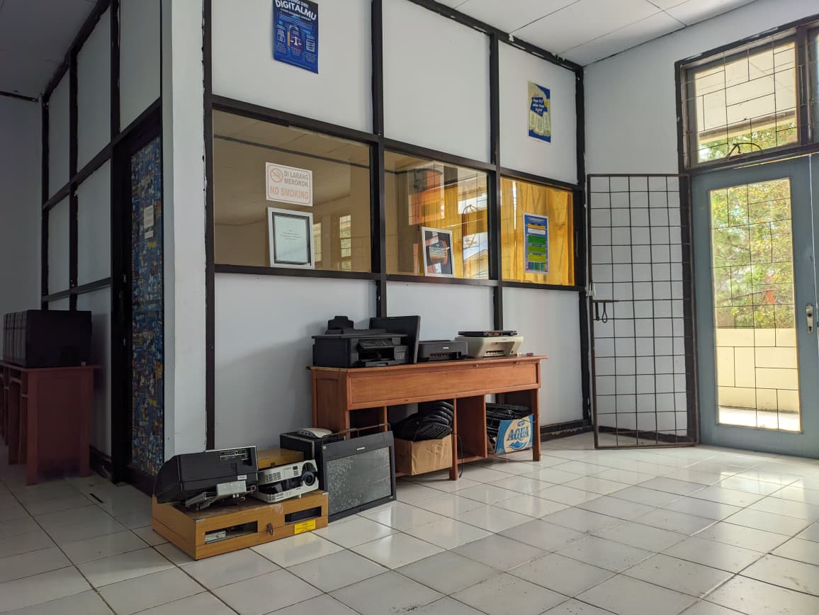 Laboratorium Jaringan Komputer Gallery