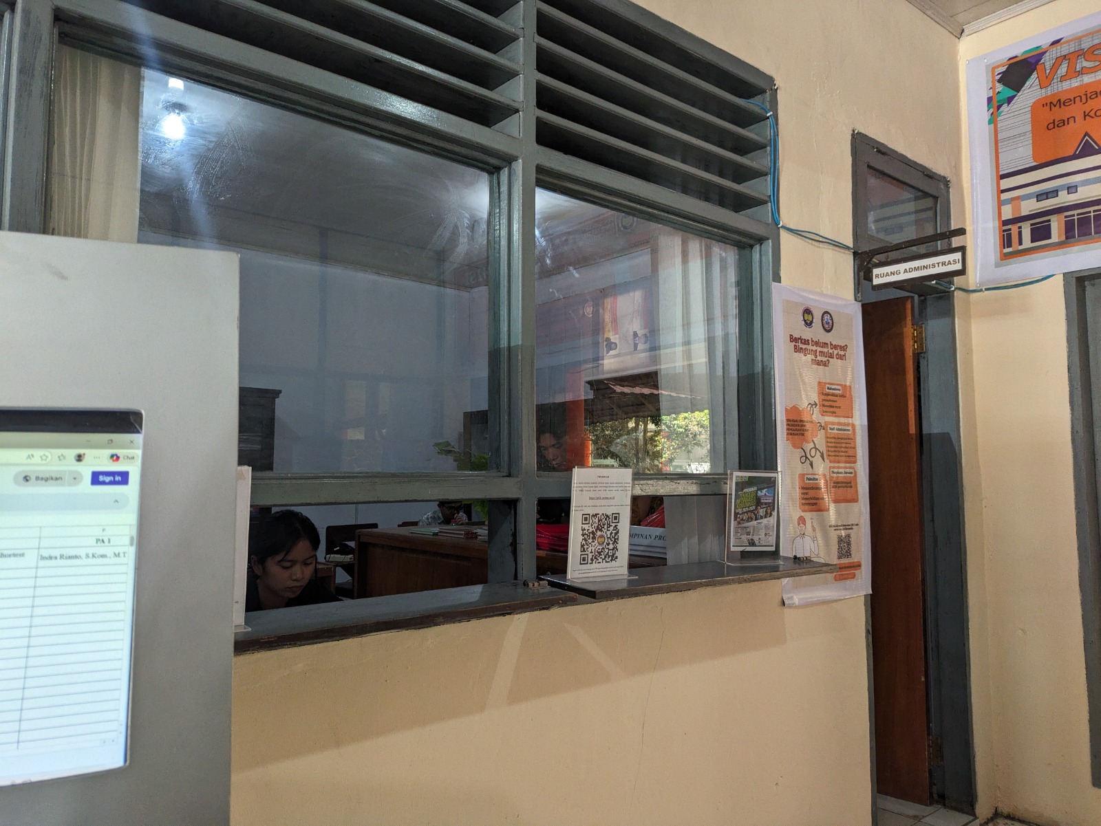 Ruang Administrasi Jurusan